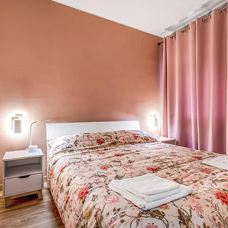 Accogliente E Moderno Bivani A 2 Minuti A Piedi Dalla Spiaggia-centro Con Parcheggio Riservato Giardini Naxos