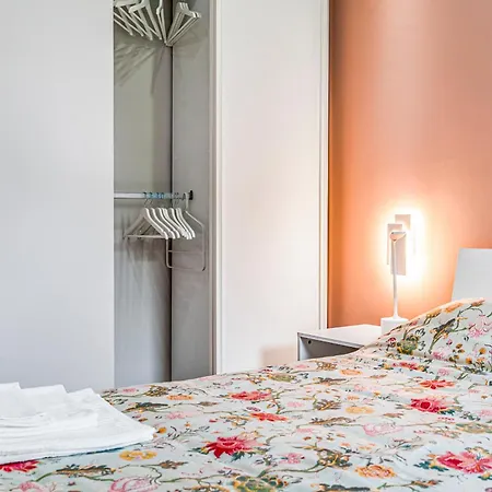 Accogliente E Moderno Bivani A 2 Minuti A Piedi Dalla Spiaggia-centro Con Parcheggio Riservato Apartman