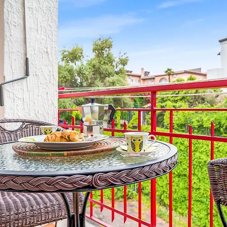 Accogliente E Moderno Bivani A 2 Minuti A Piedi Dalla Spiaggia-centro Con Parcheggio Riservato Apartman *