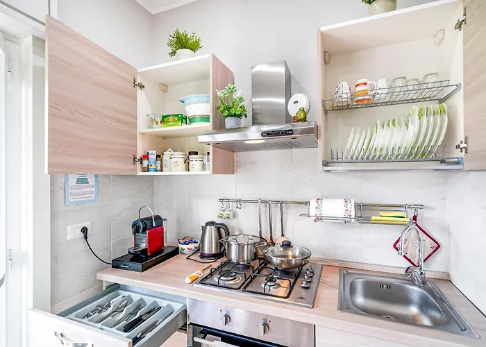 Apartment Accogliente E Moderno Bivani A 2 Minuti A Piedi Dalla Spiaggia-centro Con Parcheggio Riservato Giardini-Naxos