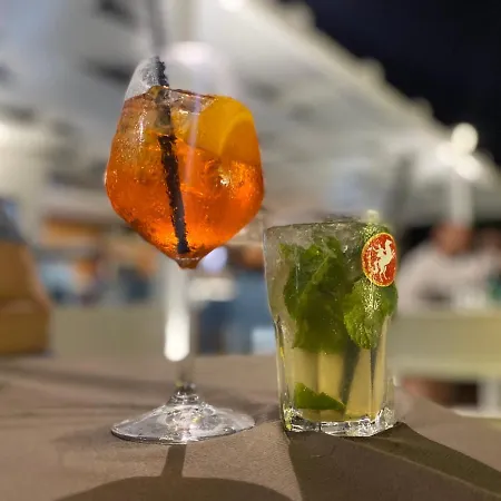 Apartment Accogliente E Moderno Bivani A 2 Minuti A Piedi Dalla Spiaggia-centro Con Parcheggio Riservato Giardini Naxos
