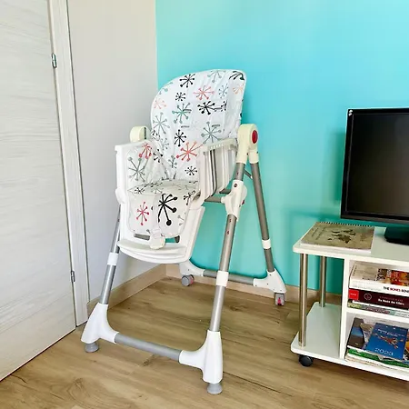 Accogliente E Moderno Bivani A 2 Minuti A Piedi Dalla Spiaggia-centro Con Parcheggio Riservato Apartment Giardini Naxos