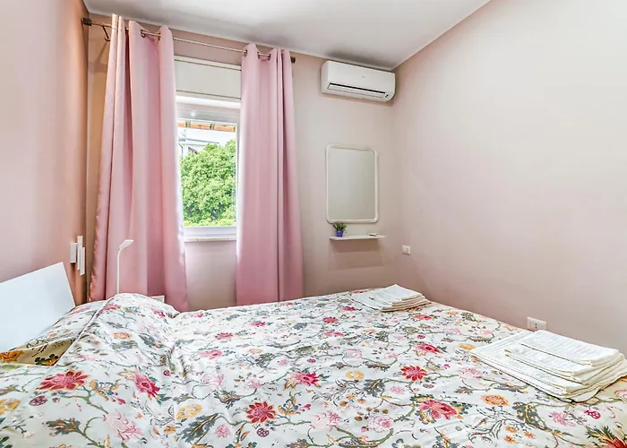 Accogliente E Moderno Bivani A 2 Minuti A Piedi Dalla Spiaggia-centro Con Parcheggio Riservato * جيارديني ناكسوس